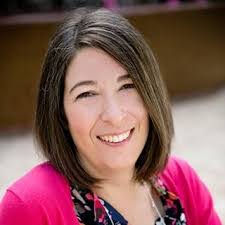 Amy Tilson's Instagram, Twitter & Facebook