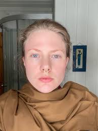 Nouveaux drapés. Toujours printemps clair ? Je sens vraiment que l'orange  me va bien plus mal que le fuchsia, cela ne veut-il pas dire que je ne suis  pas chaude ? Avertissement,