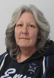 Noreen Ross's Instagram, Twitter & Facebook