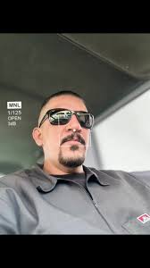 robert Regal court (@pri1979_)'s videos with Oziel meza