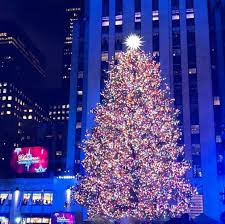 The Rockefeller Christmas Tree Has A 5 Minute Viewing Time Limit This Year In 2020 Christmas Tree Rockefeller Center Christmas Tree Christmas Tree Lighting