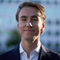 800+ perfiles de «Timmers»