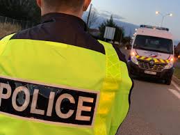 Tycoon merquin's daughter daphné is kidnapped. Le Plan Alerte Enlevement Declenche Pour Une Fillette De 8 Ans Dans Les Vosges Le Trois