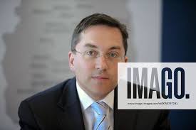 Deutschland, Frankfurt, 28.04.2011 Erik HAMANN, Finanzvorstand der  Rhön-Klinikum AG, während der