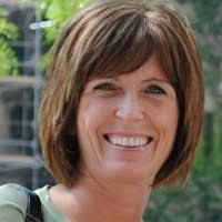 Roxanne Herron's Instagram, Twitter & Facebook