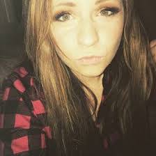 Sarah Willan's Instagram, Twitter & Facebook