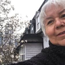 Rachel Shilling's Instagram, Twitter & Facebook