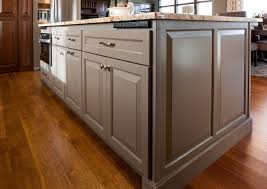 Learn more by getting in touch today through our free estimate request form. Our Services Cabinet Refacing More Florida Cabinet Refacing