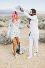 This Couple S Un Wedding Will Make You Want To Get Hitched Nontraditional Wedding Dress Traditional Wedding Dresses Nontraditional Wedding