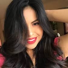 Holly Leanne Lambert (@hollyleanne_xx)