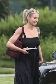 She is best known for her roles in the mask (1994), there's something about mary. Cameron Diaz Leaves A Friend S House In Beverly Hills 07 22 2021 Hawtcelebs