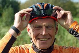 Cycle star supports '˜lifesaving' bracelet