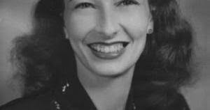 Lauren Womack's Instagram, Twitter & Facebook