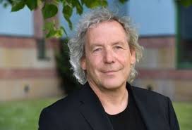 Mobilitätsforscher im Interview: "Das Auto darf nicht mehr privilegiert  werden"