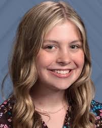 Lynn Baier's Instagram, Twitter & Facebook