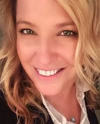 Kelly MacCarthy, CENTURY 21 Real Estate Agent in Solon, OH