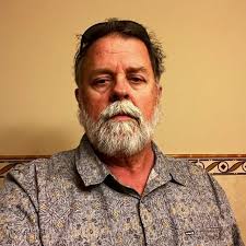 I'm here sexy lady tell me hmmmmmmmm