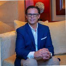 Bruno, the carlton blanchardstown dog, doing the harlem shake! Mark Hehir Has Been Appointed General Manager At The Ritz Carlton Maldives Fari Islands