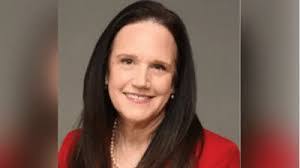 Corinne Wood's Instagram, Twitter & Facebook