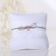 Maybe you would like to learn more about one of these? Cestini E Portafedi Matrimonio Martha S Cottage