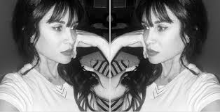 Audrey Gil's Instagram, Twitter & Facebook