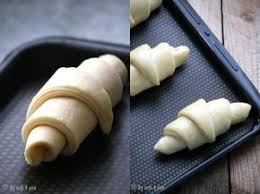 Des Croissants Trop Faciles Recette Croissant Facile Recette Croissant Recette Croissant Au Beurre
