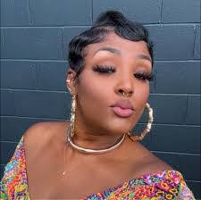 Lashonda Clark's Instagram, Twitter & Facebook