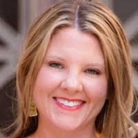 Jenny Gipson's Instagram, Twitter & Facebook