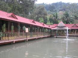 Hulu langat is the fifth largest district in selangor state with an area of 840 square kilometres and a population of 1,141,880 at the 2010 census (provisional result). Interesting Places In Malaysia Hulu Langat Resort