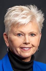 Anne Scoggin's Instagram, Twitter & Facebook