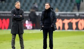 Der bvb sucht einen nachfolger für sportdirektor michael zorc. Bvb Zukunft Plant Hans Joachim Watzke Mit Sebastian Kehl Und Sven Mislintat