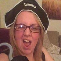 Helen Rockett's Instagram, Twitter & Facebook