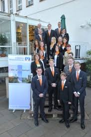 8,754 likes · 615 talking about this · 123 were here. Volksbank Rheinahreifel Nimmt 15 Neue Azubis In Die Genossenschaftsfamilie Auf