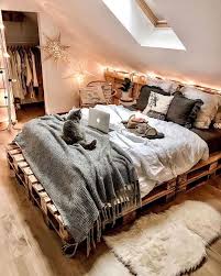 Casafacile On Instagram Oggi Sarebbe Una Giornata Da Passare Cosi Arredo Camera Da Letto Vintage Idee Arredamento Camera Da Letto Idee Camera Da Letto Ikea