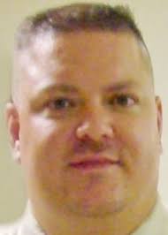 Jerry Loop's Instagram, Twitter & Facebook