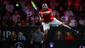 I think nick has lead in the hoop and some in the handle to off set the difference. Laver Cup Kyrgios Und Sock Schaffen Anschluss Fur Team World Tennisnet Com