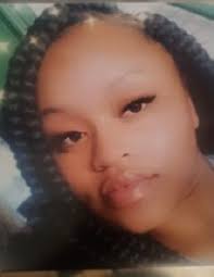 Roniqua La'Sha Simms