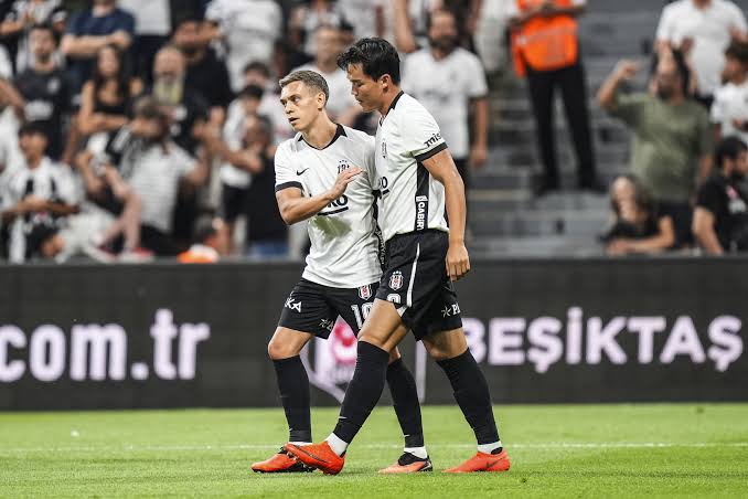 بشكتاش يحافظ على نظافة شباكه ويهزم زالغيريس 3-0: فلاهوفيتش يلتقي بالجماهي