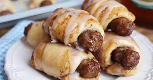 Breakfast Pigs In A Blanket Recipe Yummly Recipe Breakfast Pigs In A Blanket Recipe Recipes Using Breakfast Sausage Breakfast Sausage Recipes