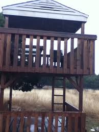 Remember to like and subscribe to help grow our channel! My Awesome 2 Story Fort Instructables