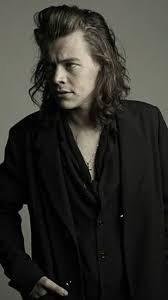 Would you date a guy whose hair was. Unseen Pic Of Harry Harry Styles Long Hair Harry Styles Harry Edward Styles