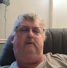 Why does my charger only detect batteries sometimes?