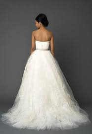 Parfum, pflegeprodukte und make up versandkostenfrei bestellen. Pin Von Casey Barnes Auf Vera Wang Wedding Gowns Hochzeitsinspirationen Hochzeit Inspiration