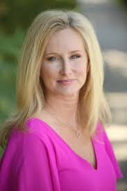 Angie Sills's Instagram, Twitter & Facebook