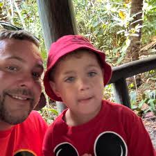 Shine bright like a Diamond” 💎💍 Y'all better RUN 💨 not walk to meet this  baby girl ✨ Diamond is a year and a half old Rottie mix. She's about 60  pounds