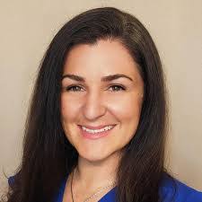 Amber Holleman's Instagram, Twitter & Facebook