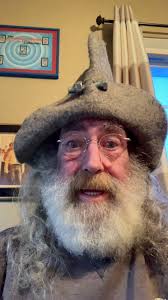 Icky tells Buford a Knock Knock joke ,…sorta🤷🏽‍♂️