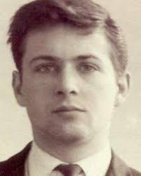 Le 16 janvier 1985, il y a 37 ans, Le demi-frère schizophrène de David  Bowie, Terence Guy Adair “Terry” Burns, s'est suicidé à l'âge de 47 ans  après s'être allongé sur les