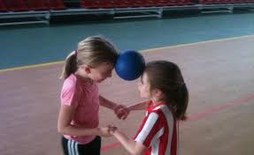 7 juegos divertidos para niños de preescolar beneficios de aprender jugando. Juegos Recreativos Para Ninos De Primaria En Educacion Fisica Noticias Ninos