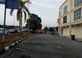 Kepakaran saya adalah membantu anda untuk memiliki kenderaan. Shoplot Corner Lot Tiga Tingkat Plaza Melaka Sentral Peringgit Bersebelahan Mydin Zprop Team